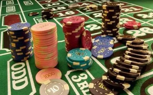 Tabel perbandingan metode penarikan dana fw6666 termasuk bank, e-wallet, dan kripto